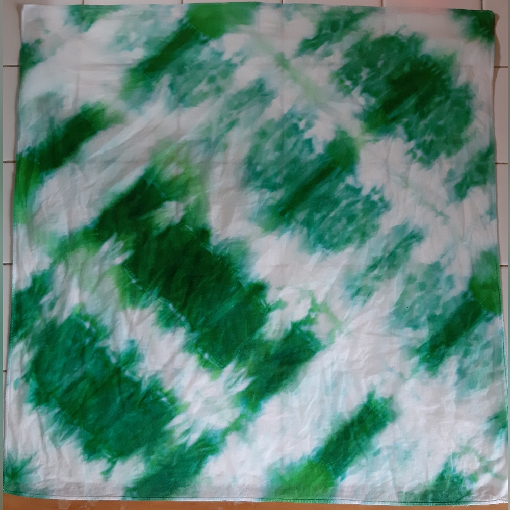 Green tie dye, cotton bandana